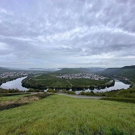 Hotel Krone Riesling Тритенхайм Екстериор снимка